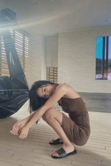 美女131
